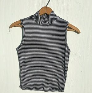 Cropped tank top